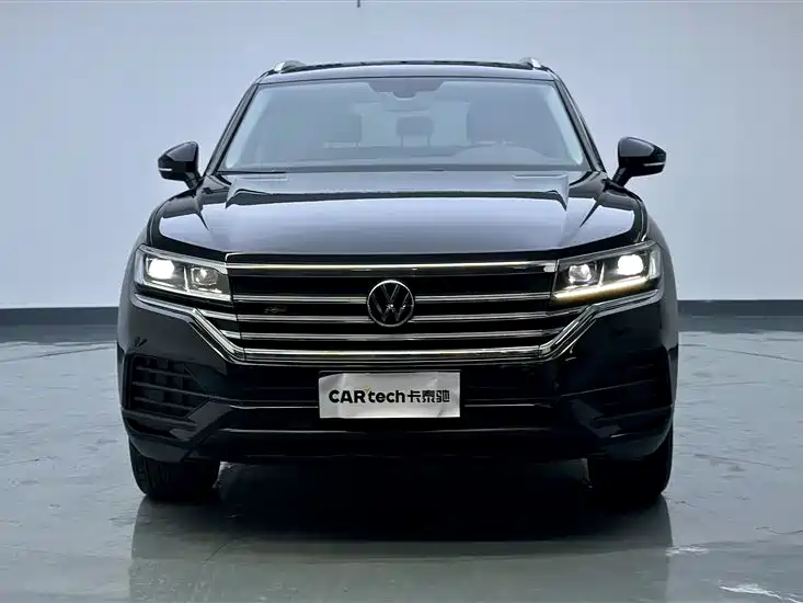 Touareg 2021 2.0TSI Pilot Special Edition купить на сайте DeffCars