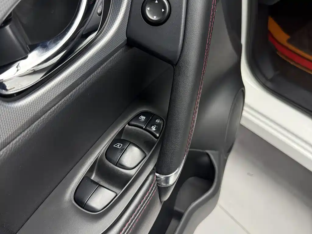 Qashqai 2022 2.0L CVT XV Prem Deluxe Edition купить на сайте DeffCars