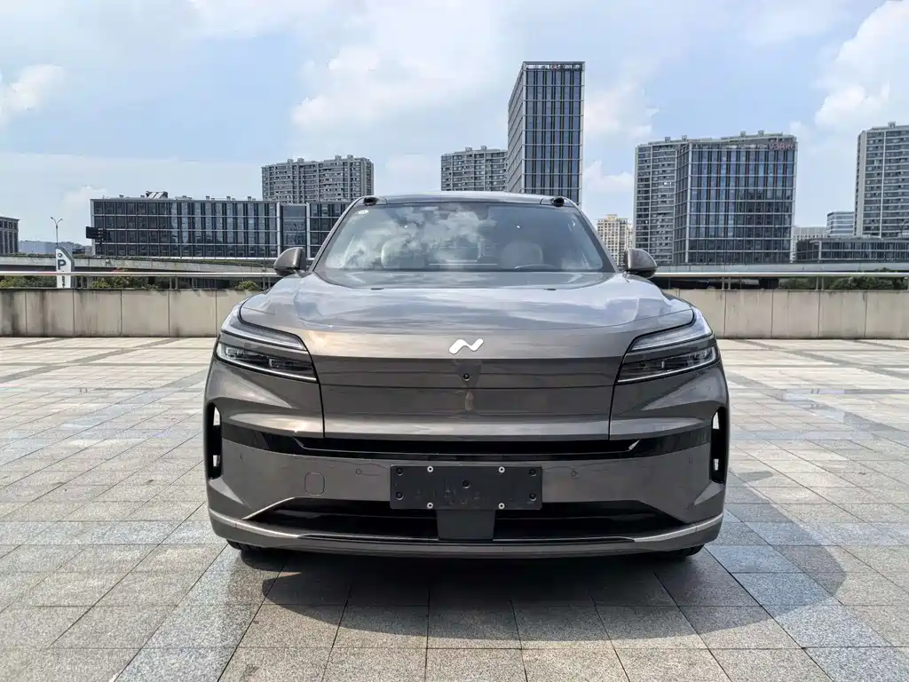 Ledo L90 2025 Ultra six-seater version купить на сайте DeffCars
