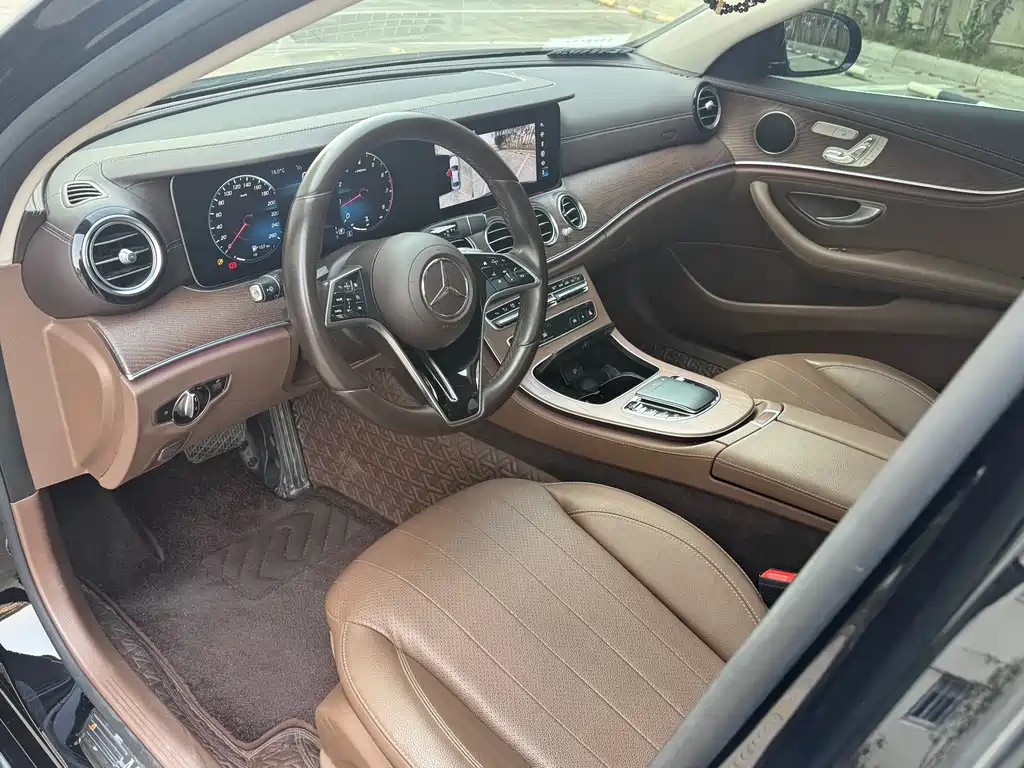 Mercedes-Benz E-Class 2023 E 300 L Fashion купить на сайте DeffCars