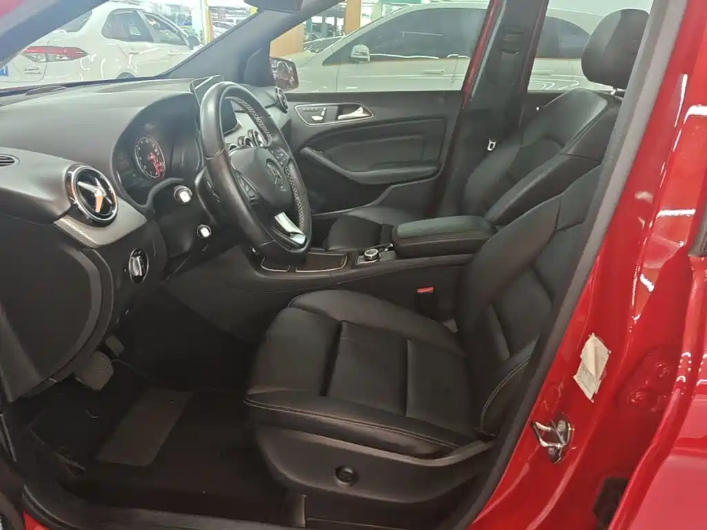 Mercedes-Benz B-Class 2019 B 200 Fashion Model купить на сайте DeffCars