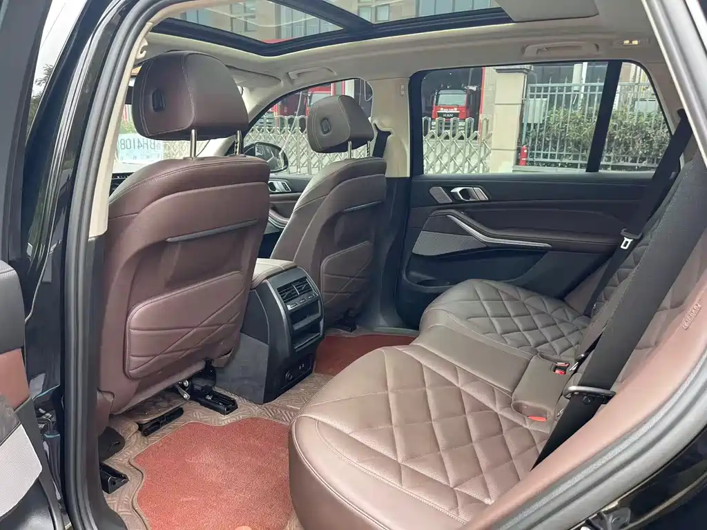 BMW X5 2023 xDrive 30Li Exclusive M Sports Package купить на сайте DeffCars