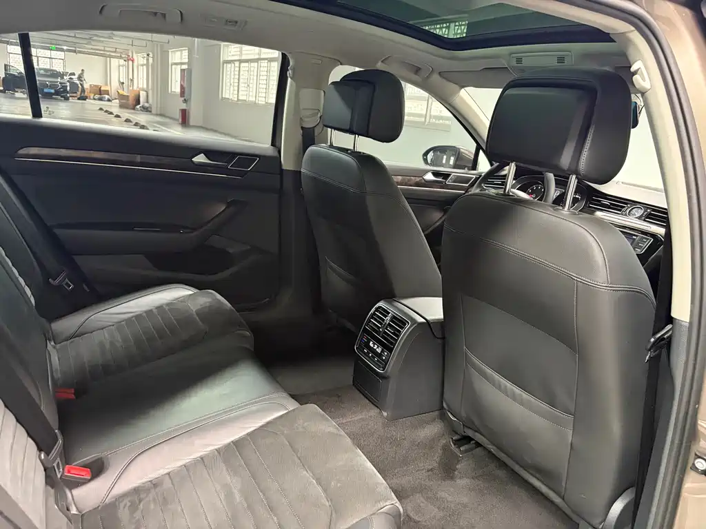 Magotan 2017 380TSI DSG luxury model купить на сайте DeffCars