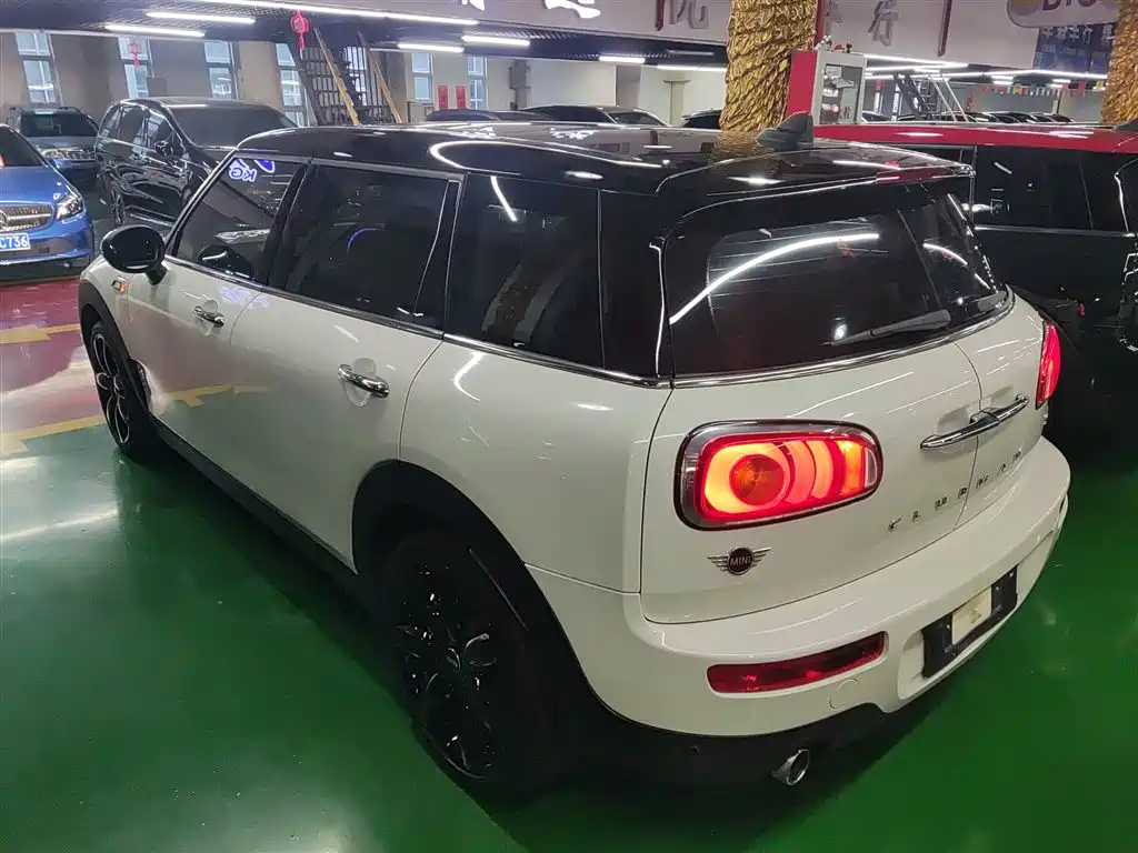 MINI CLUBMAN 2018 1.5T COOPER Artist купить на сайте DeffCars