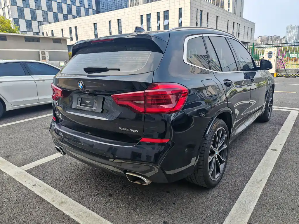 BMW X3 2021 xDrive30i Leading M Sports Package купить на сайте DeffCars