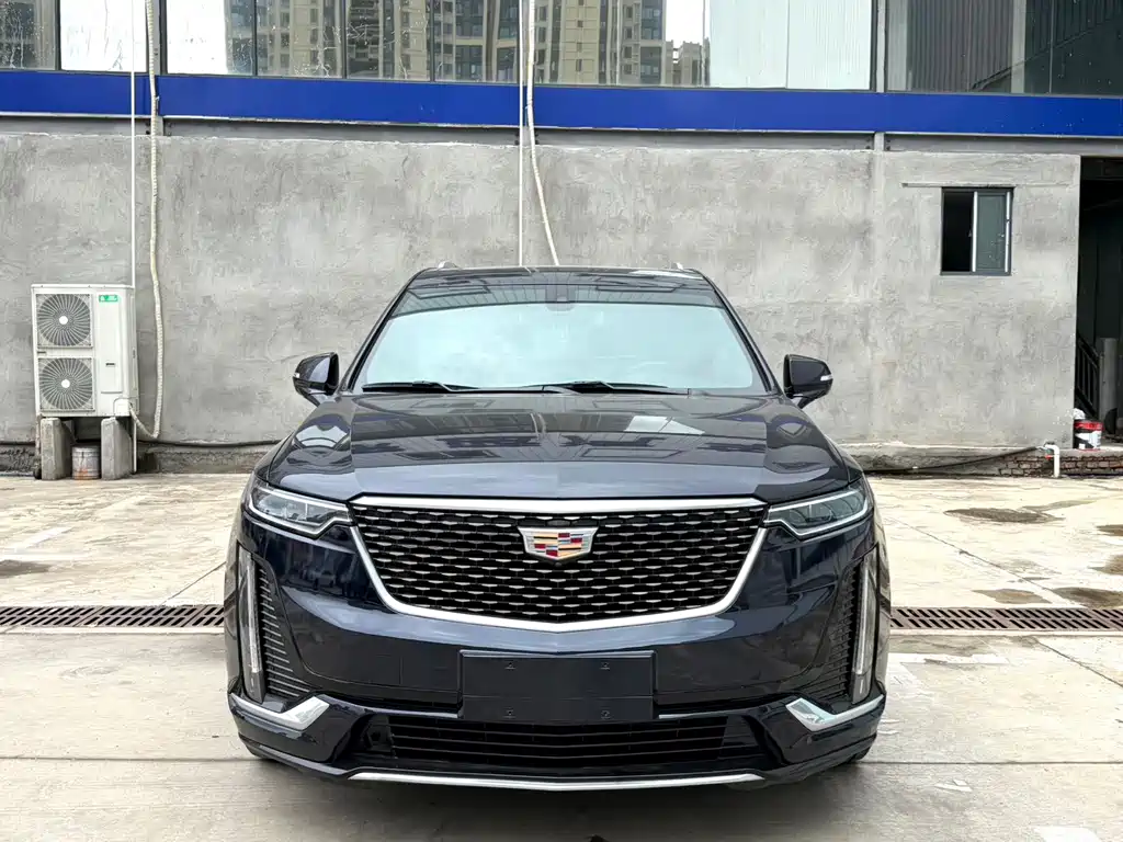 Cadillac XT6 2022 2.0T seven-seat four-wheel drive luxury model купить на сайте DeffCars