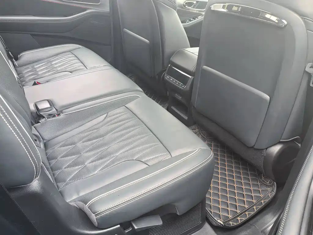 Trumpchi GS8 2022 Dual Engine Series 2.0TM Two-wheel drive Premium Edition (seven seats) купить на сайте DeffCars