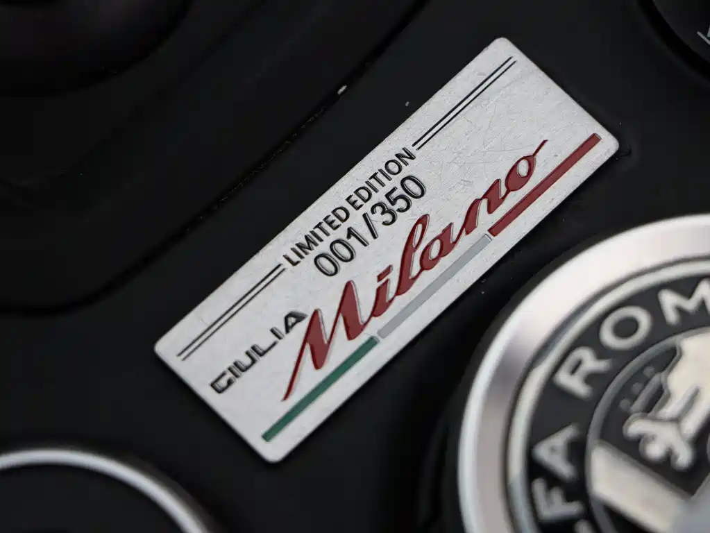 Giulia Juliet 2018 2.0T 200HP Luxury Edition Carbon Fiber Limited Edition купить на сайте DeffCars
