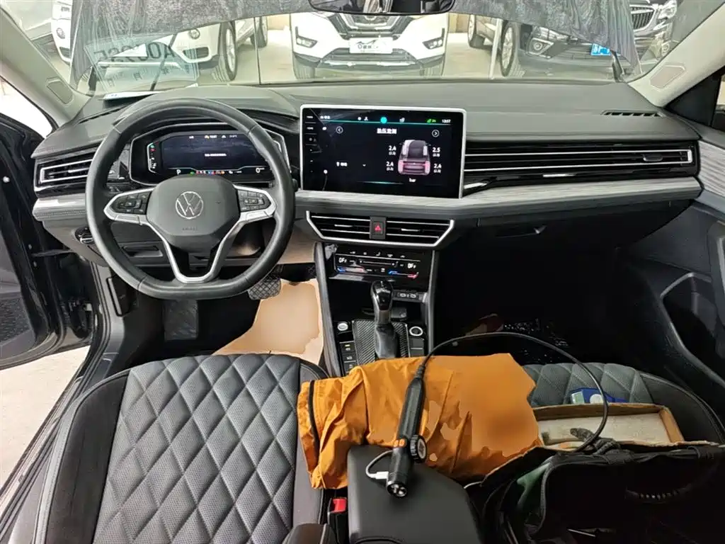 Sagitar 2023 300TSI DSG Excellence Edition купить на сайте DeffCars