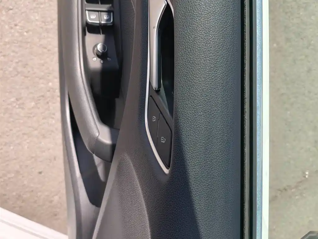 Audi A3 2017 Sportback 35 TFSI Fashion купить на сайте DeffCars