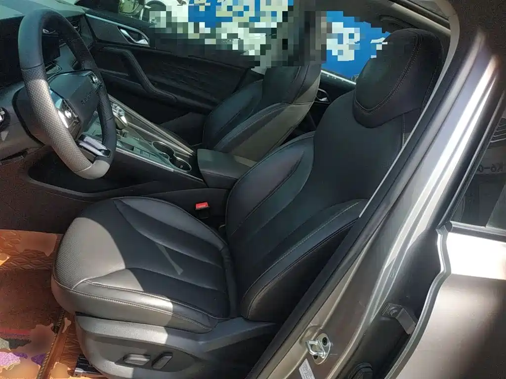 Roewe RX5 2023 1.5T Superior Edition купить на сайте DeffCars