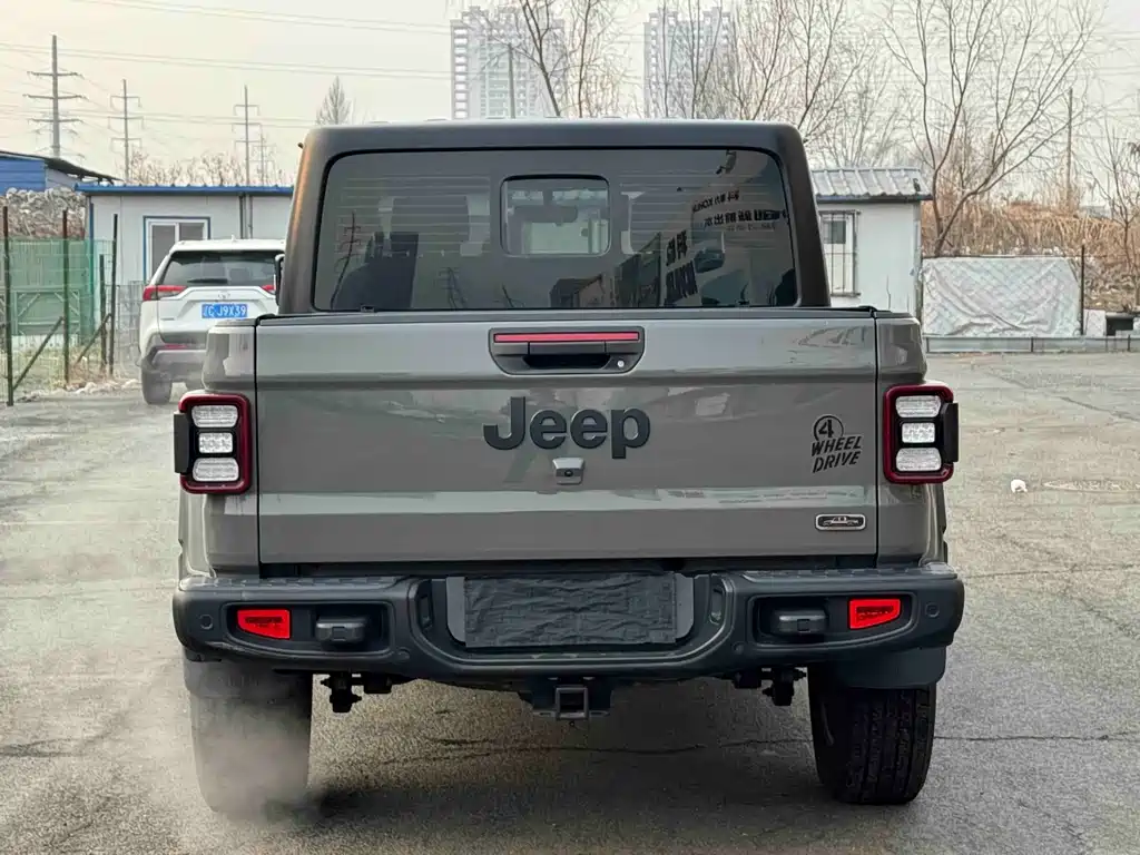 Gladiator 2022 3.6L advance version купить на сайте DeffCars