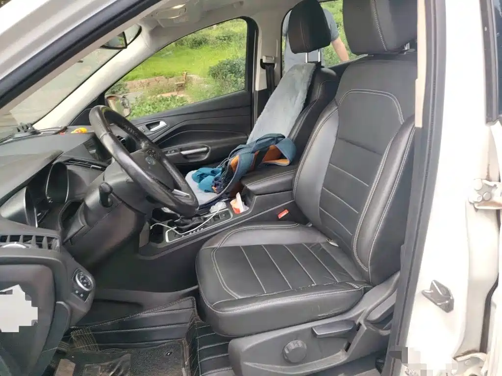 Escape 2018 EcoBoost 180 two-wheel drive platinum airfoil купить на сайте DeffCars