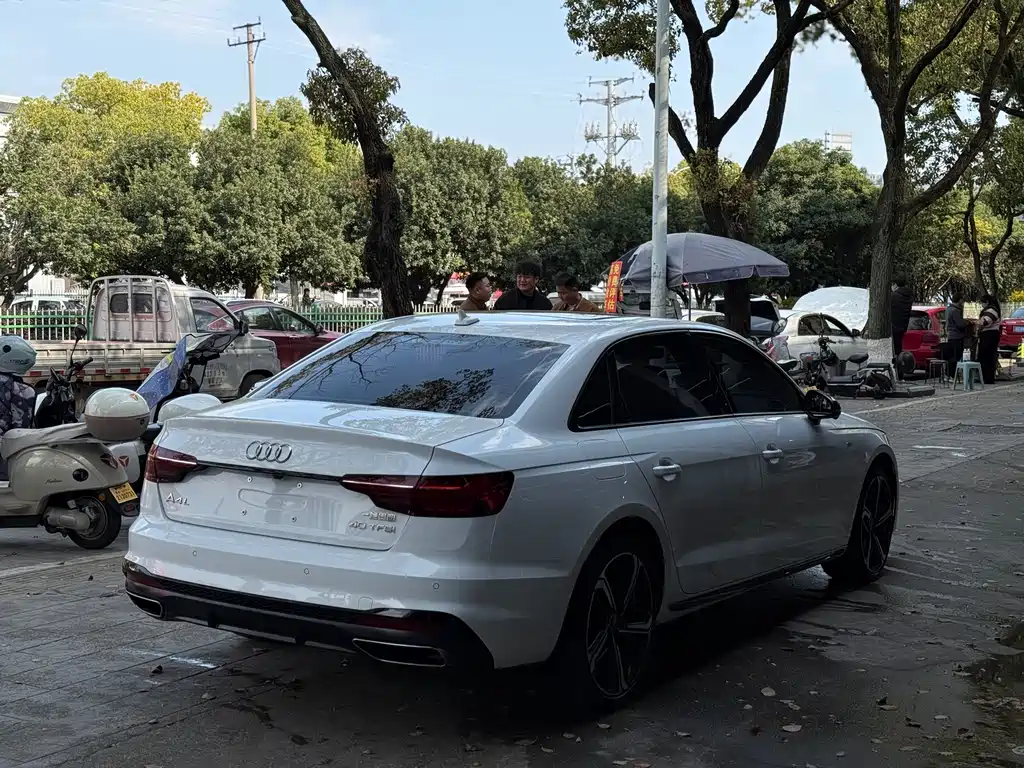 Audi A4L 2024 40 TFSI luxury and dynamic model купить на сайте DeffCars