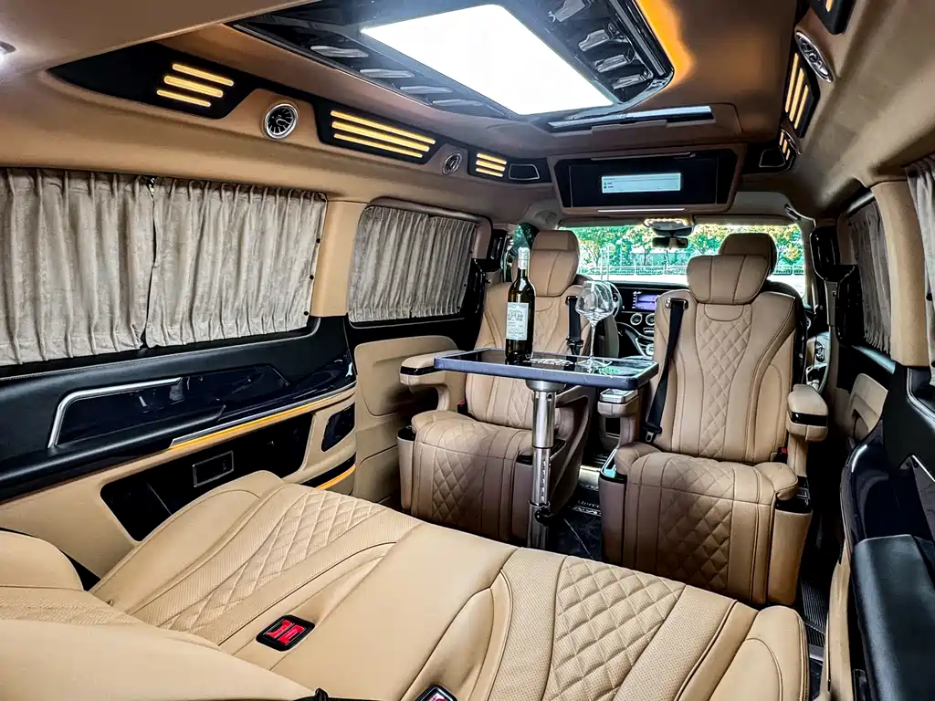Vito 2023 2.0T Business Edition 7 seats купить на сайте DeffCars