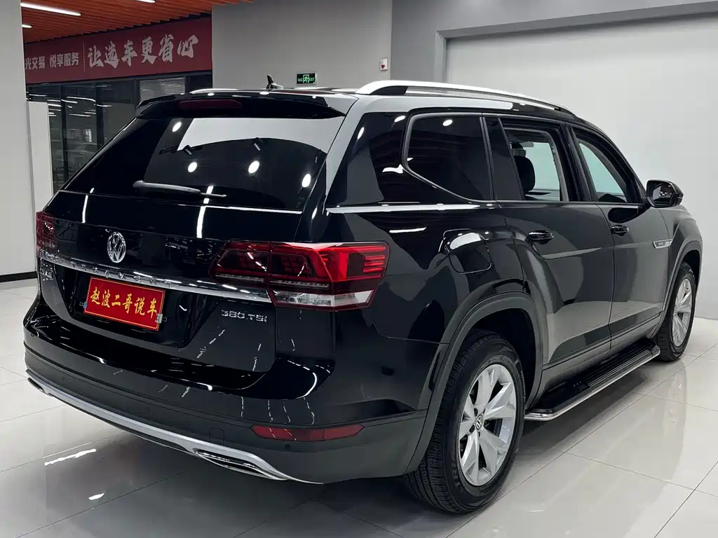 Touron 2020 380TSI four-wheel drive comfort version National VI купить на сайте DeffCars