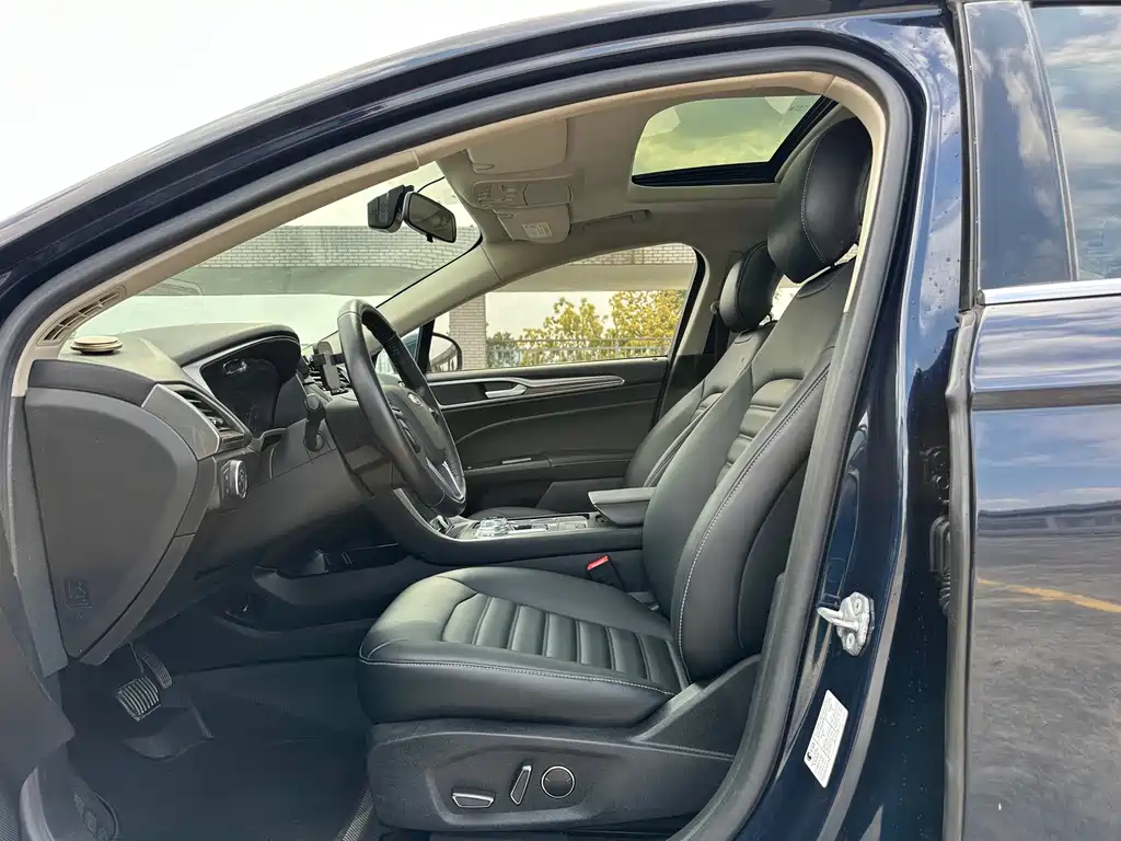 Mondeo 2018 EcoBoost 180 Comfort купить на сайте DeffCars