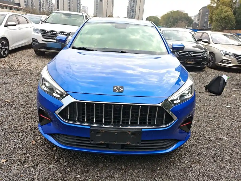 Sihao A5 2022 1.5T CVT Youth Edition купить на сайте DeffCars