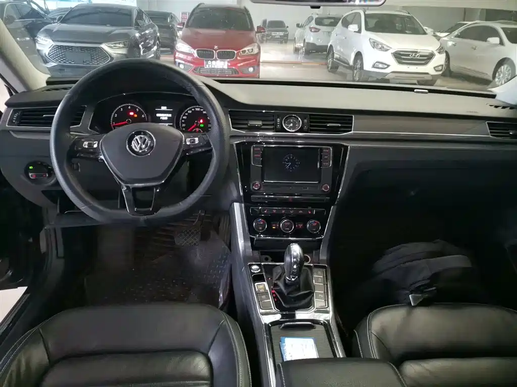 Passat 2017 330TSI DSG Premium Edition купить на сайте DeffCars
