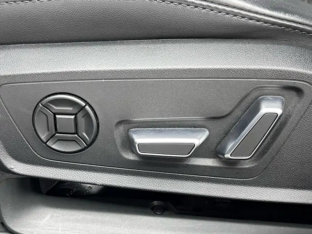 Audi A6L 2023 facelift 45 TFSI quattro premium dynamic model купить на сайте DeffCars