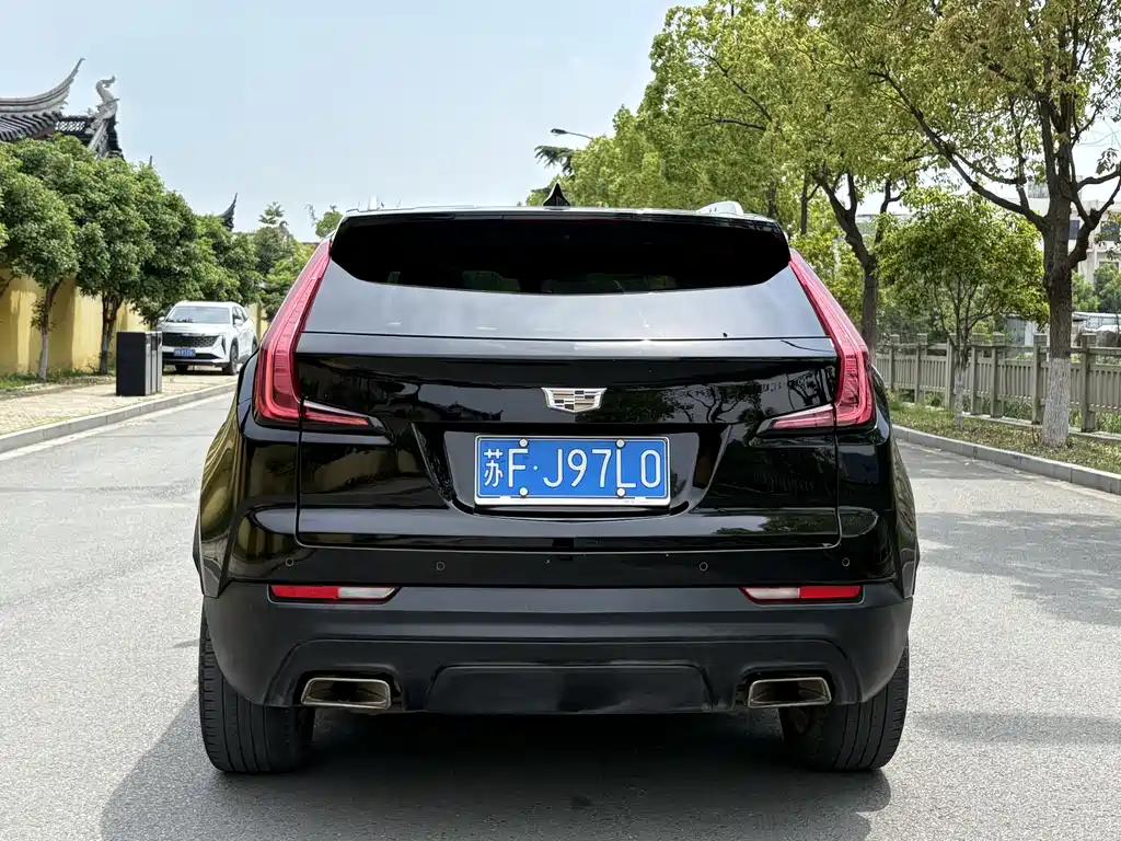 Cadillac XT4 2018 28T two-wheel drive technology купить на сайте DeffCars
