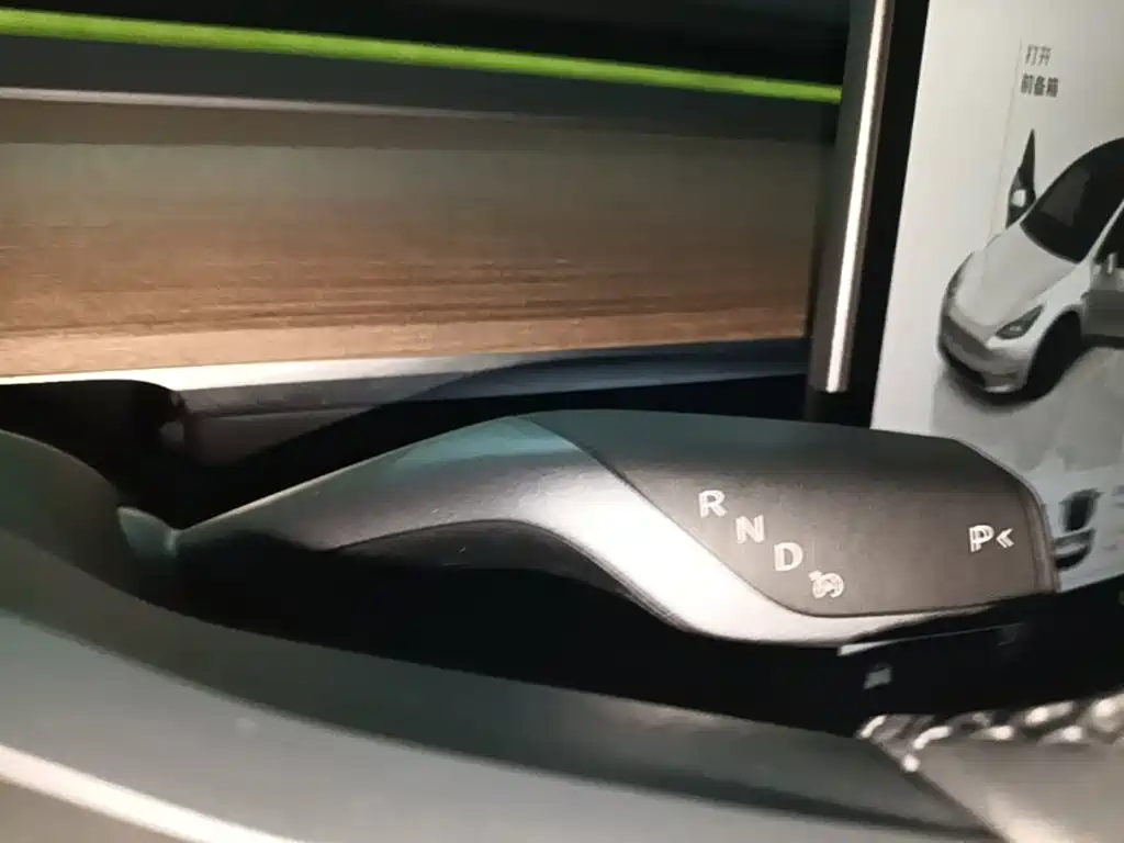 Model Y 2022 rear-wheel drive version купить на сайте DeffCars