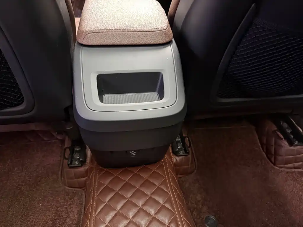 Volvo XC60 2020 T5 four-wheel drive Zhiyi Luxury Edition купить на сайте DeffCars