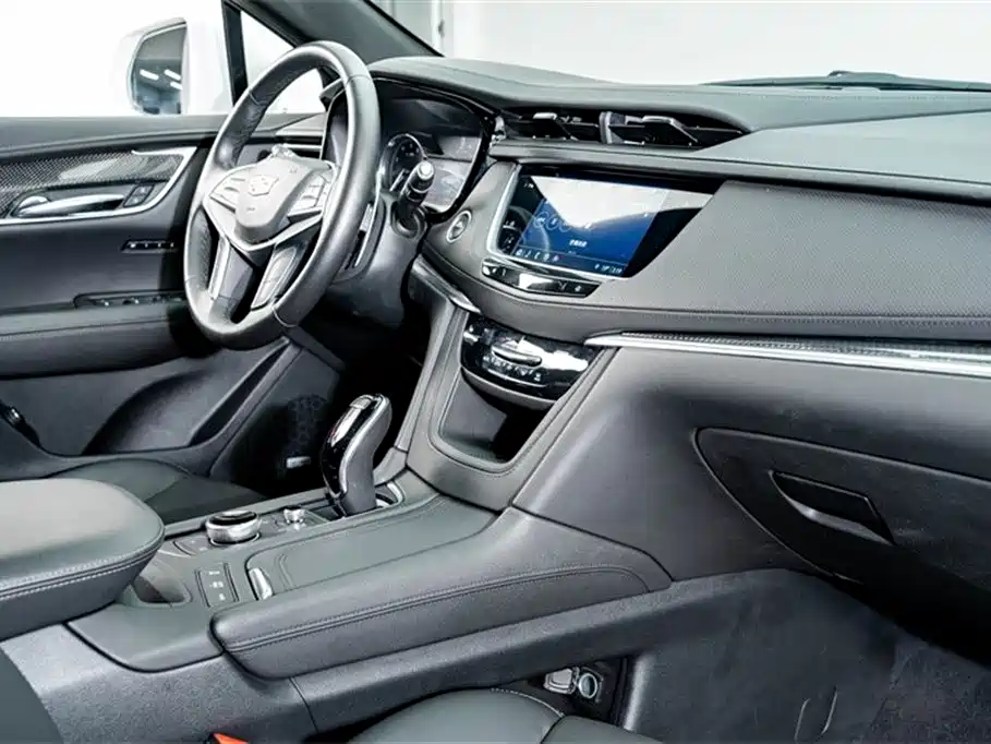 Cadillac XT5 2024 2.0T four-wheel drive luxury model (Hummingbird version) купить на сайте DeffCars