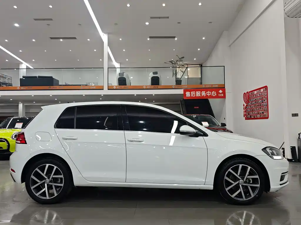 Golf 2020 280TSI DSG comfort model купить на сайте DeffCars