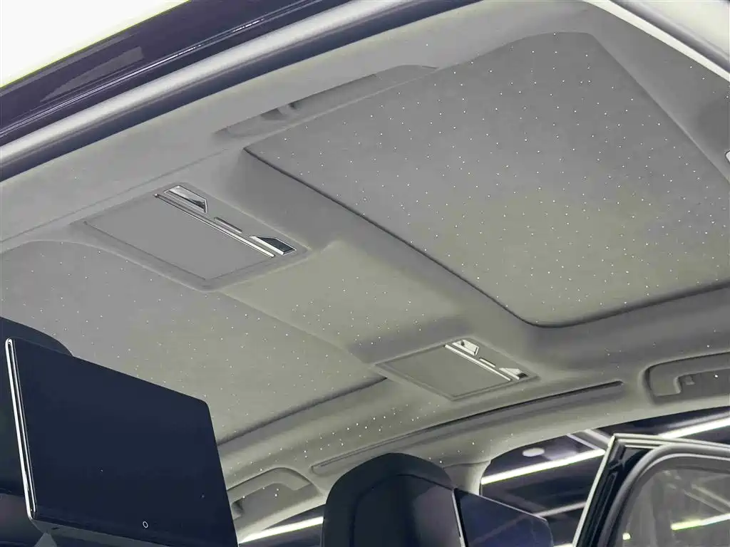 Audi A8 2023 A8L 55 TFSI quattro flagship model купить на сайте DeffCars