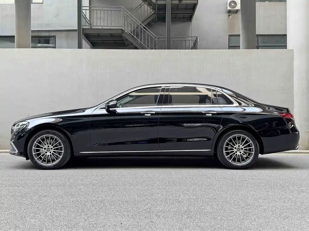 Mercedes-Benz E-Class 2021 E 260 L 4MATIC купить на сайте DeffCars