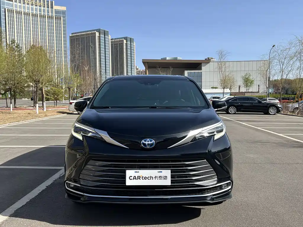 SIENNA 2021 2.5L Hybrid Premium Edition купить на сайте DeffCars