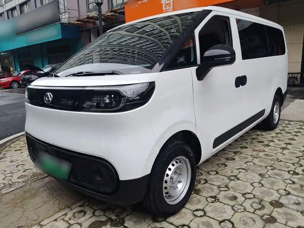Dana V1 2025 low-roof multi-function version 42kWh купить на сайте DeffCars