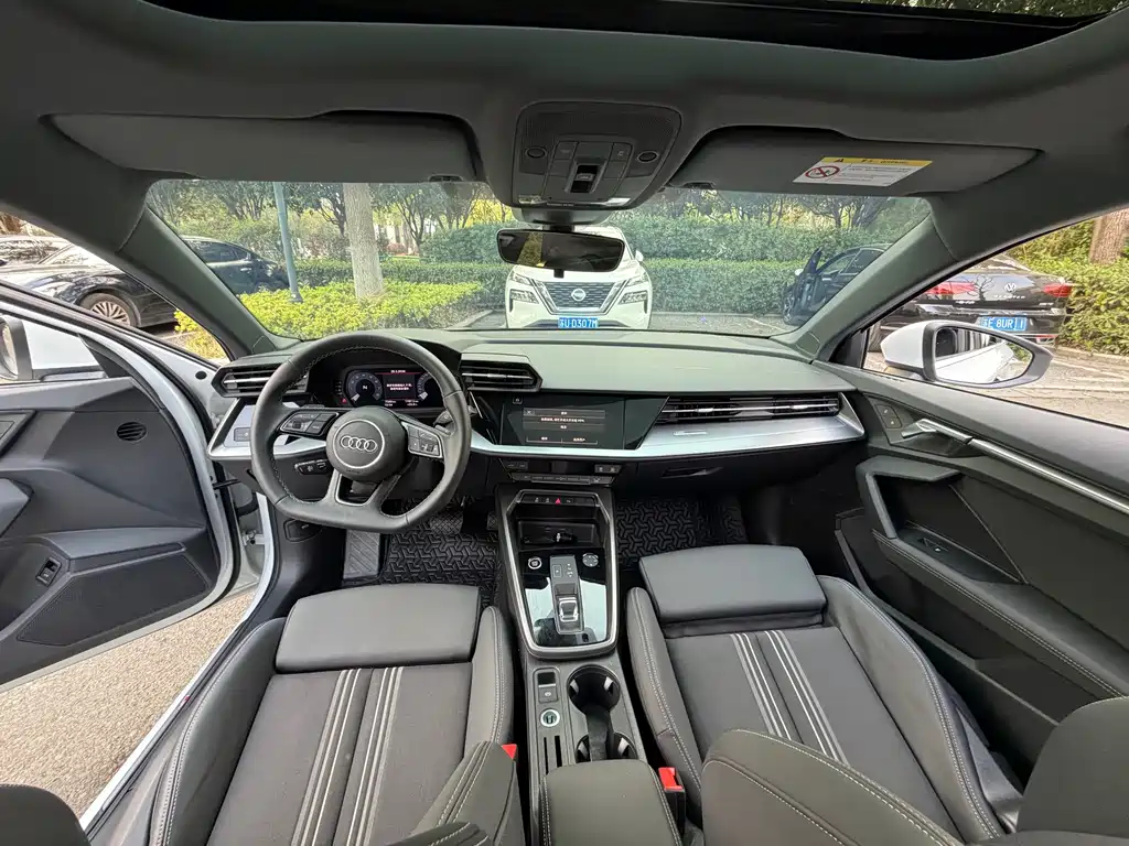 Audi A3 2024 Sportback 35 TFSI stylish and sporty купить на сайте DeffCars