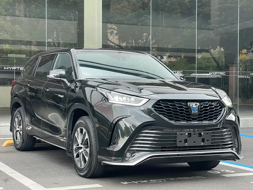 Crown Lufang 2022 2.5L HEV two-wheel drive elite version купить на сайте DeffCars