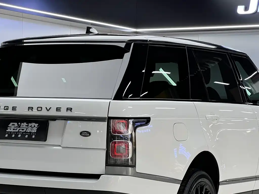 Range Rover 2021 3.0 L6 Legend Extended Classic Edition купить на сайте DeffCars