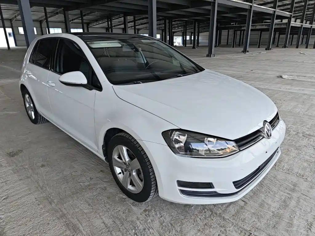 Golf 2016 1.6L automatic comfort type купить на сайте DeffCars