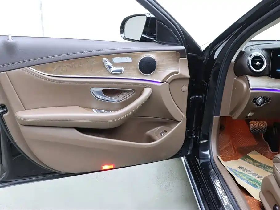 Mercedes-Benz E-Class 2018 facelift E 200 L купить на сайте DeffCars