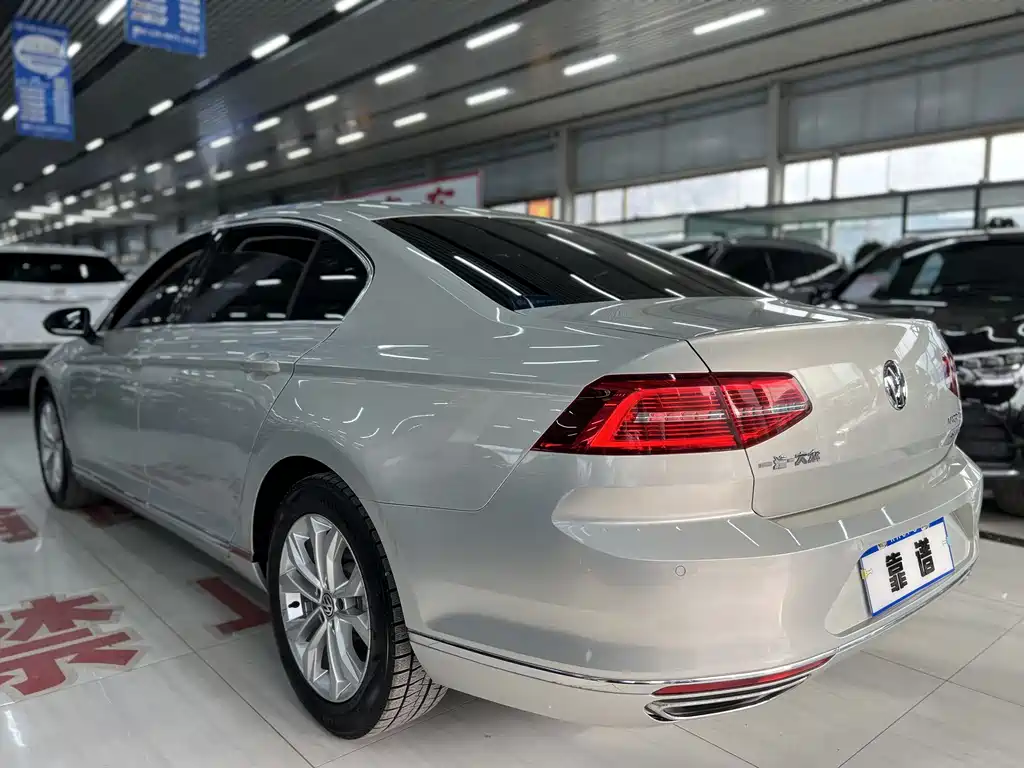 Magotan 2017 380TSI DSG luxury model купить на сайте DeffCars