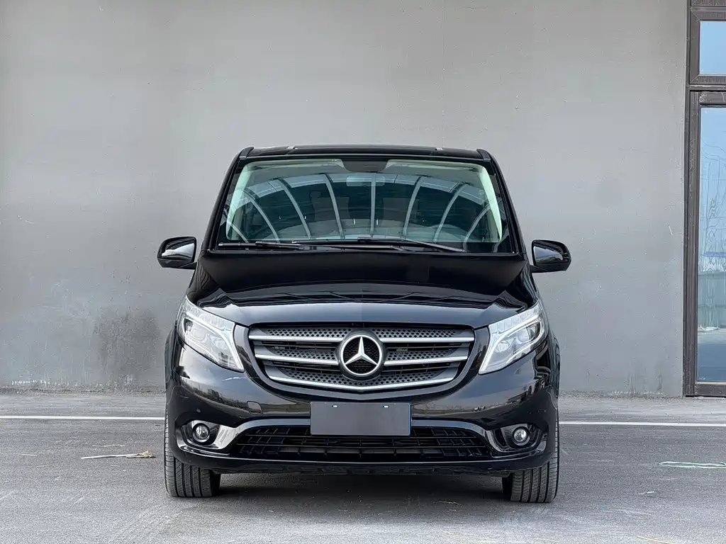Vito 2018 2.0T Business Edition National VI купить на сайте DeffCars