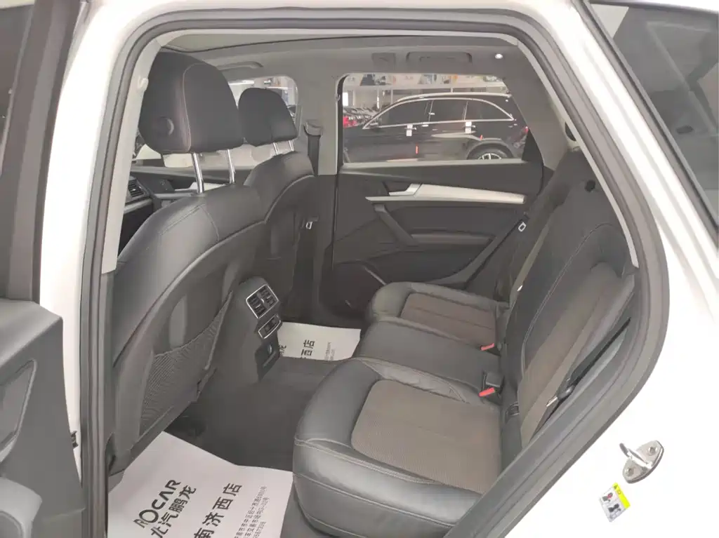 Audi Q5L 2018 40 TFSI enjoys fashionable style, National V купить на сайте DeffCars