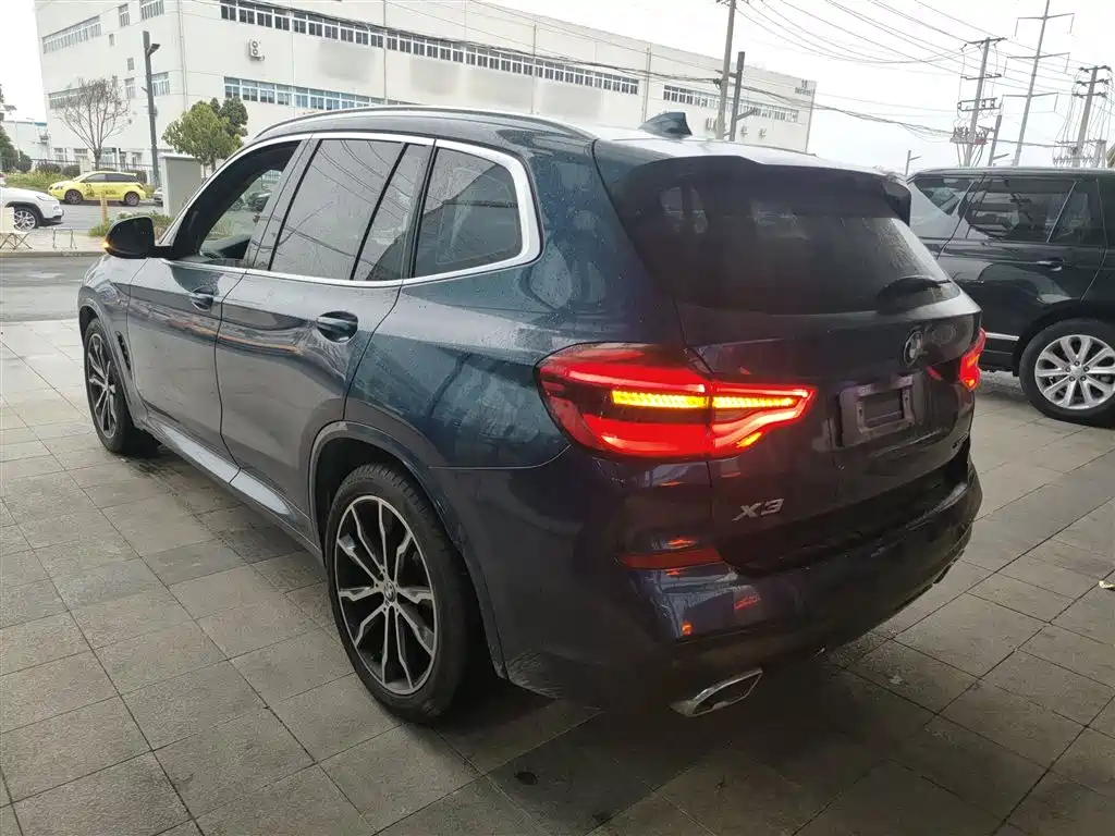 BMW X3 2021 xDrive30i Leading M Sports Package купить на сайте DeffCars