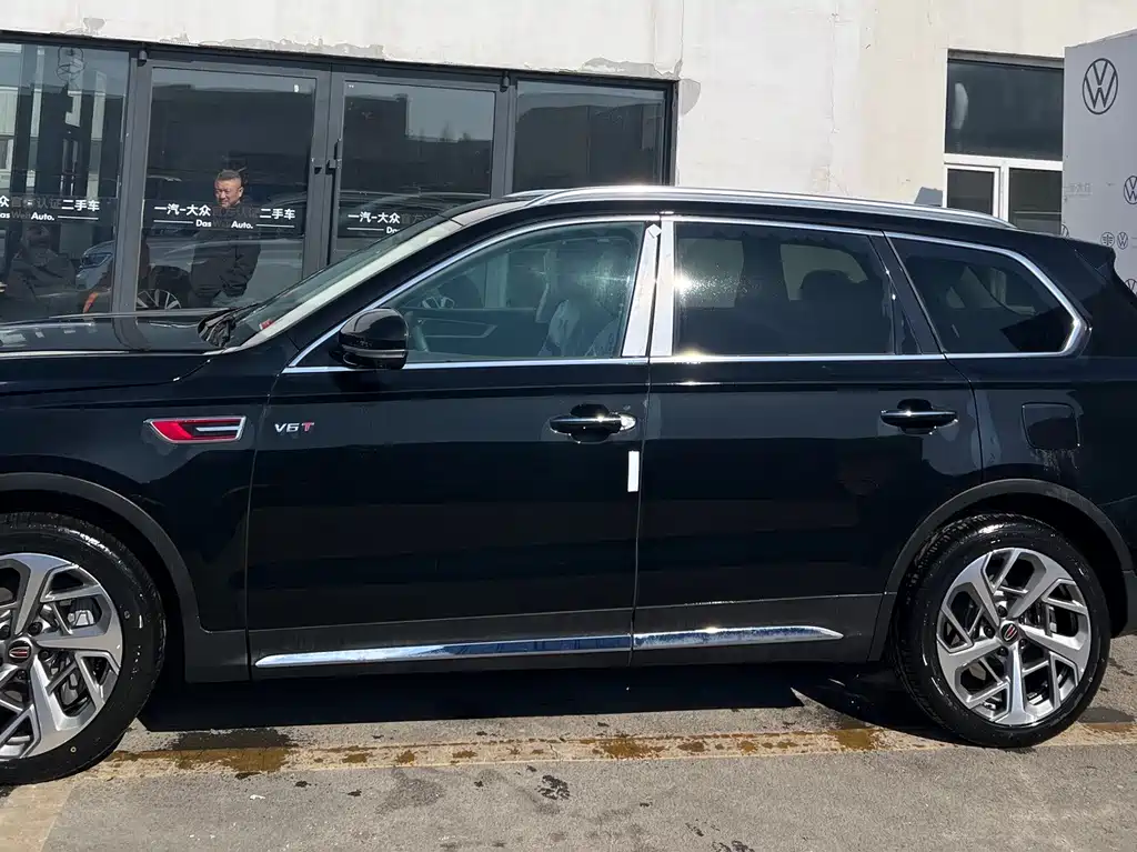 Hongqi HS7 2022 3.0T automatic four-wheel drive Zhilian Qichang version, seven seats купить на сайте DeffCars