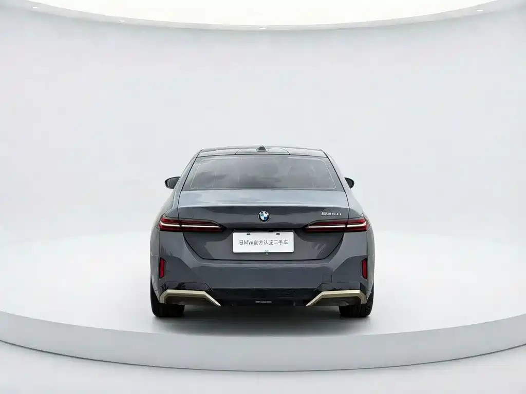 BMW 5 Series 2024 525Li M Sports Package купить на сайте DeffCars