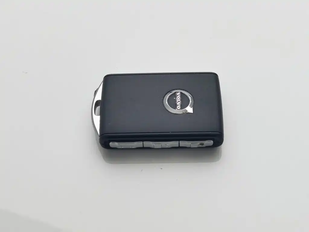 Volvo XC90 2021 B6 Zhiyi Luxury Edition 7 seats купить на сайте DeffCars