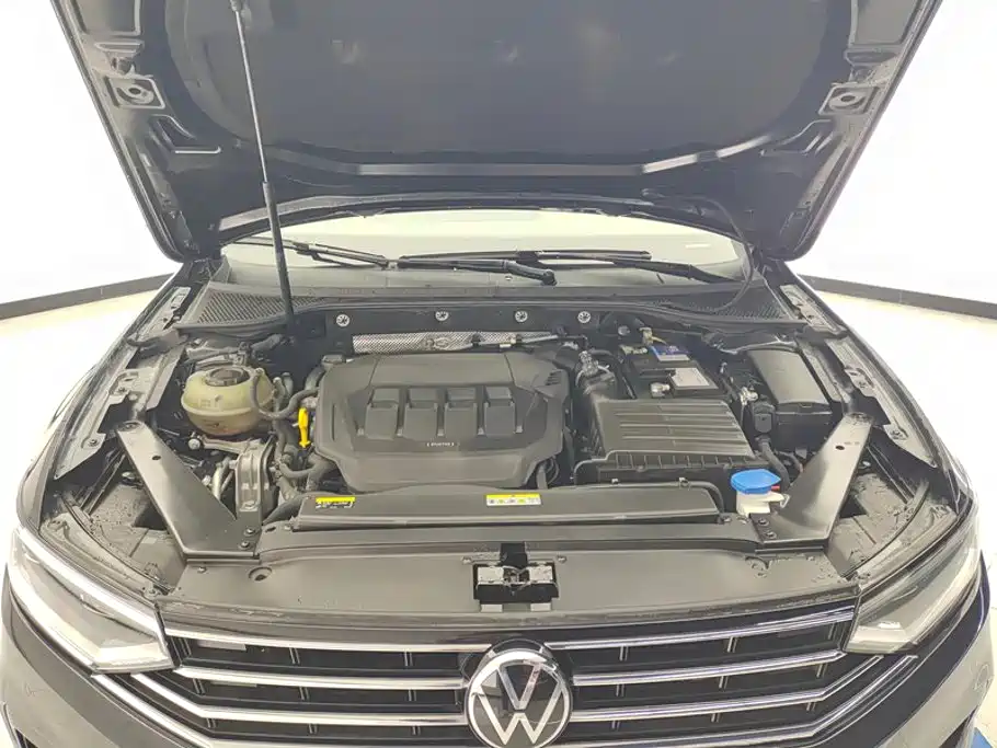 Magotan 2020 330TSI DSG leading model купить на сайте DeffCars
