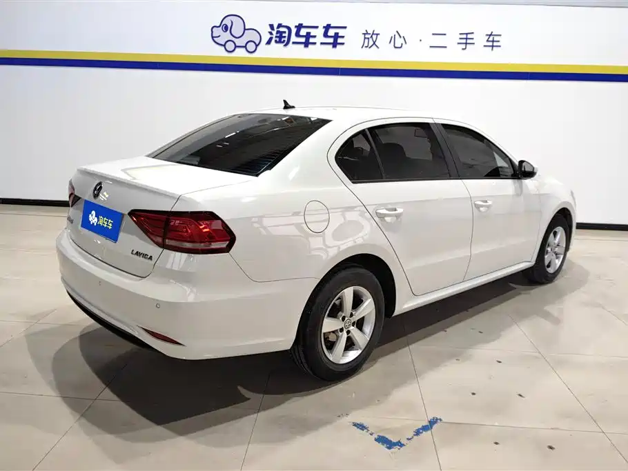 Lavida 2019 Lavida Qihang 1.5L Manual Fashion Edition National VI купить на сайте DeffCars