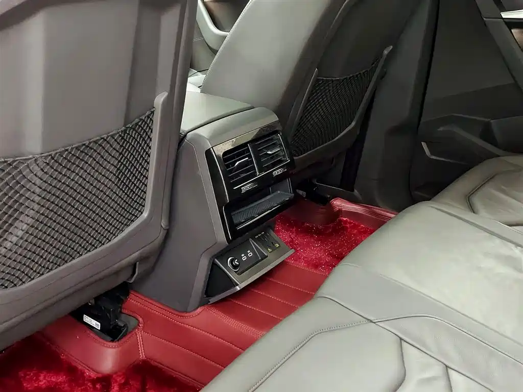 Touareg 2021 2.0TSI Sharp Wing Edition купить на сайте DeffCars