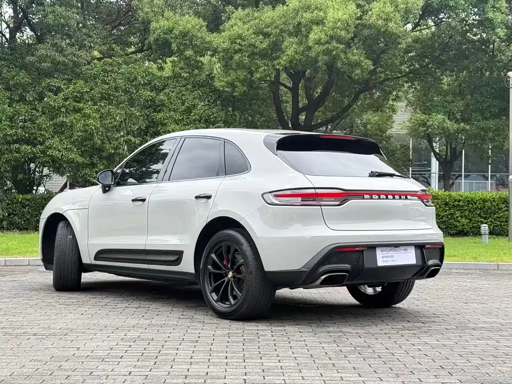 Macan 2022 2.0T купить на сайте DeffCars