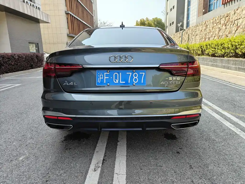 Audi A4L 2021 40 TFSI Advanced Life Edition купить на сайте DeffCars
